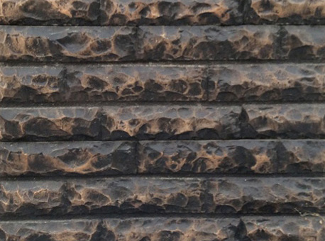 Декоративный камень 200x590 Рваный фасад темно-коричневый